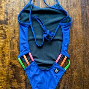 Jolyn Onesie Nico Blueberry Contrast Size 26 - Excellent Condition
